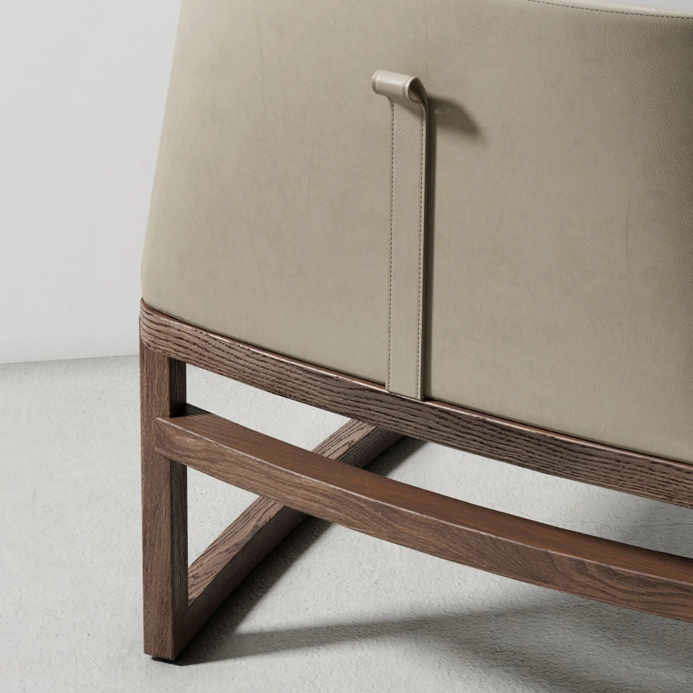 HIDA LOW DINING ARMCHAIR